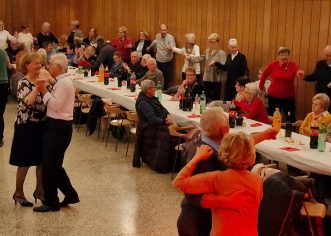 Kaštelirski umirovljenici održali svečanu zajedničku večeru i skupštinu