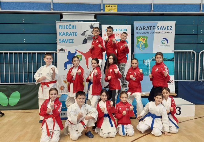 Odličan nastup mladih članova Karate kluba Finida iz Poreča na karate turniru u Kostreni