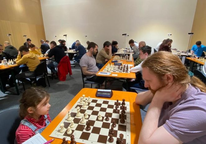 U Vrsarskoj dvorani Saline održava se međunarodni šahovski Otvoreni turnir