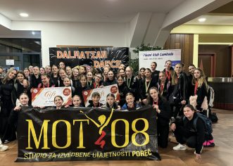 Na Dalmation dance cup u izuzetno jakoj konkurenciji plesačice Studija za izvedbene umjetnosti ”MOT 08” ostvarile odlične rezultate!