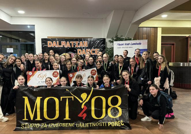 Na Dalmation dance cup u izuzetno jakoj konkurenciji plesačice Studija za izvedbene umjetnosti ”MOT 08” ostvarile odlične rezultate!