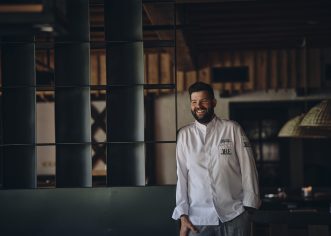 Poznati slovenski chef Luka Košir otvara novu sezonu Spinnaker Gourmet Stagea