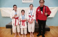 Jedna srebrna i dvije brončana medalja za mlade karatistice Karate kluba Finida iz Poreča na međunarodnom karate turniru u Postojni