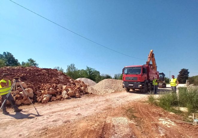 Kreću radovi na  izgradnji kanalizacijske mreže naselja Bonaci  za 100 novih korisnika