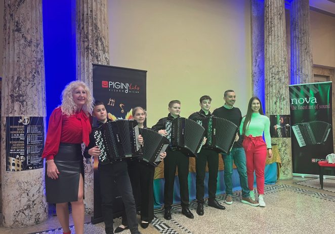 Porečki harmonikaši ponovno osvojili prve nagrade na 47. Međunarodnom susretu harmonikaša