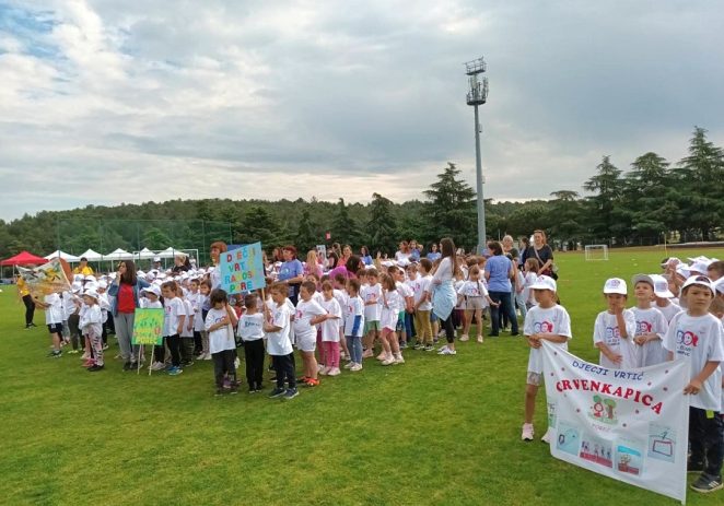 Tristotinjak mališana na jubilarnom 20. Olimpijskom festivalu dječjih vrtića u Poreču