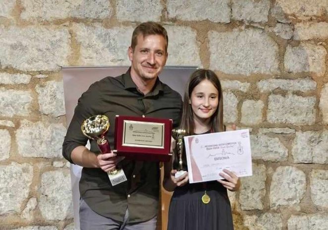 Kaja Jakominić, učenica Umjetničke škole Poreč pobijedila na 8. International Altamira Guitar Competititon Bale-Valle “Live Guitar”