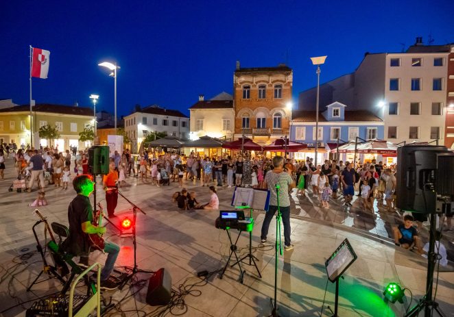 Nastavlja se “Porečko ljeto” – ovaj tjedan Jazz u Lapidariju, koncert Mario Biondi u četvrtak, ljetno kino na gradskom kupalištu…