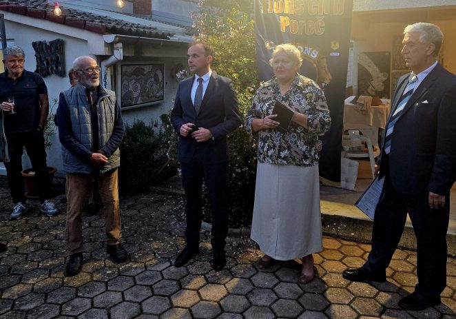 U organizaciji Lions Cluba Poreč otvorena izložba radova Ivana Krajine