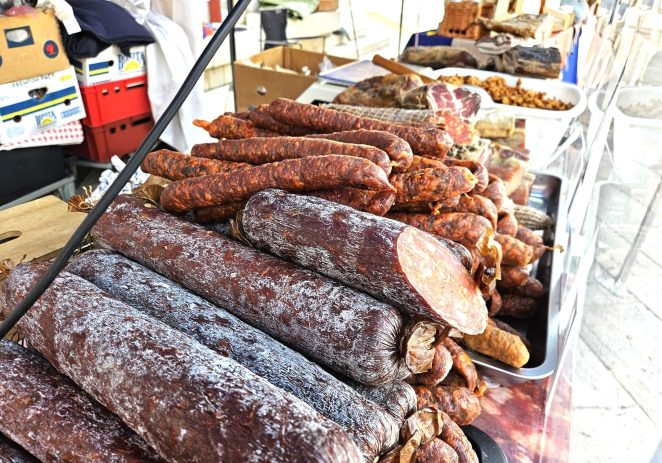 Do nedjelje na Trgu slobode ponuda slavonskih delicija Udruge branitelja proizvođača “Panonija”