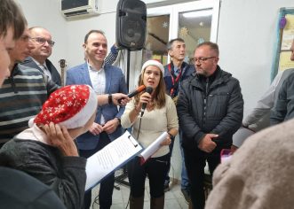 Vrijedna donacije tvrtke Plima Centru za inkluziju i podršku u zajednici na današnjoj blagdanskoj fešti