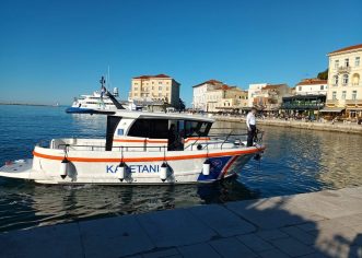 Lučka kapetanija Poreč dobila novu brodicu