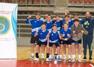 Veliki uspjeh učenika OŠ Finida Poreč  na Županijskom natjecanju u futsalu !