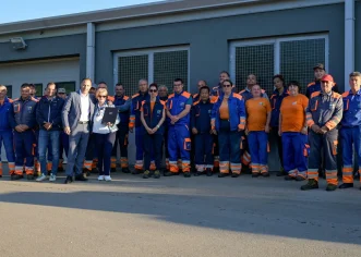 Treću godinu za redom zaposlenici Usluge Poreč dobili priznanje Hrvatske gospodarske komore za izniman doprinos