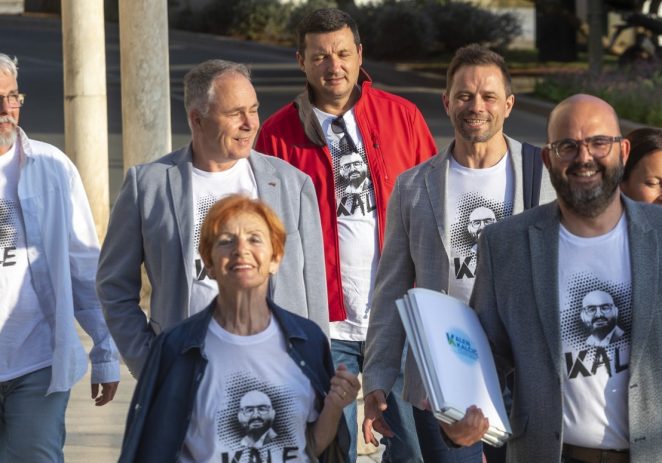 Alen Kalčić predao potpise za kandidaturu za gradonačelnika Poreča #izbori2025