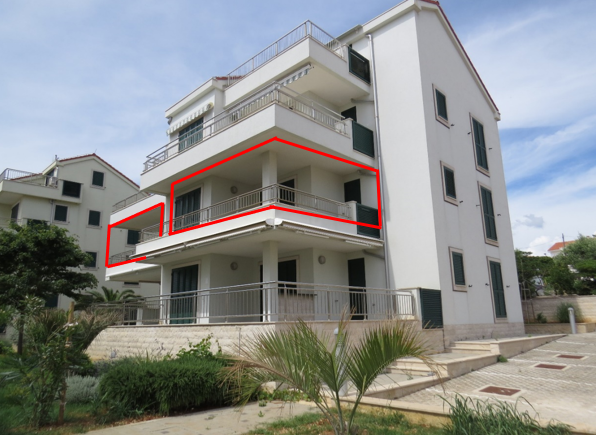 Valamar  Riviera d.d. objavljuje  Javni poziv za podnošenje ponuda za kupnju nekretnina