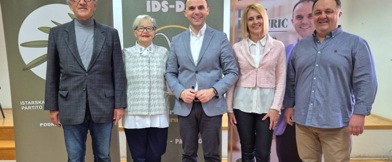 Press IDS - Mikulcic, Maras, Persuric, Basanic Cus, Kosinozic Press IDS - Mikulcic, Maras, Persuric, Basanic Cus, Kosinozic