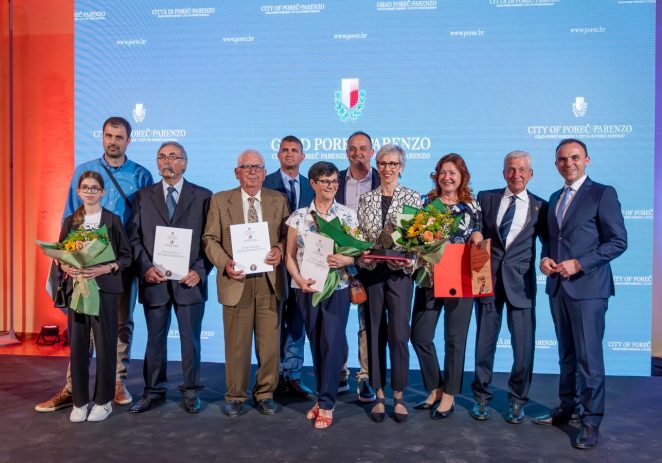 Svečano obilježen Dan Grada Poreča-Parenzo * laureatkinja Sandra Brečevac* plaketa za Aleksandra Beakovića*zahvalnice za Gorjanu Gašparini, Dragutina Diku, Franca Dobrilovića, Katicu Tomaić i konobu Daniela