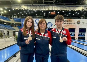 Nika Štetić i Niko Kalvi osvojili broncu u mix tandemu na svjetskom juniorskom kuglačkom prvenstvu
