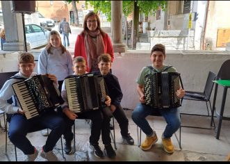 Učenici harmonike Umjetničke škole Poreč – Područnog odjela Vrsar predstavili su školu na 13. Smotri harmonikaša osnovnih i srednjih škola Istarske, Primorsko-goranske i Ličko-senjske županije