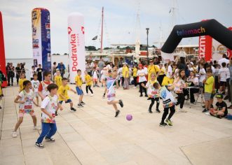 Telemach Dan sporta u Poreču – porečki osnovnoškolci uživali u sportu i druženju