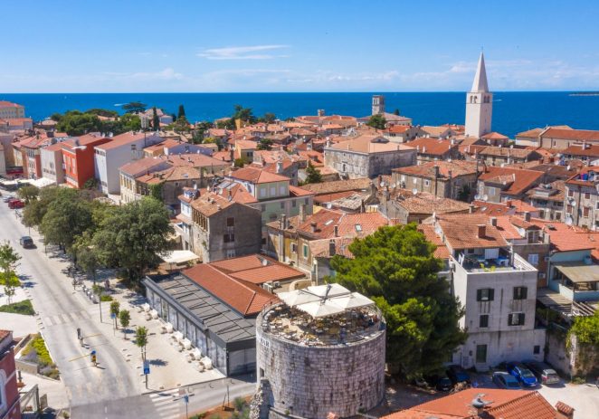 Grad Poreč dodijelio građanima sredstva za obnove zgrada u starogradskoj jezgri i uklanjanje azbesta