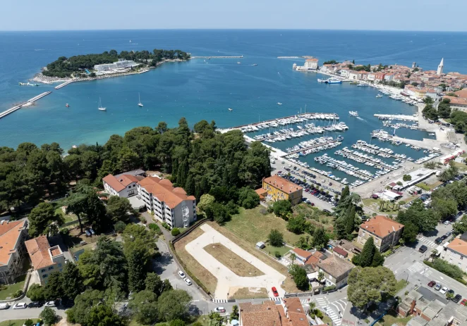U funkciji novo alternativno parkiralište u Ulici Rade Končara, ispod upravne zgrade Plave Lagune
