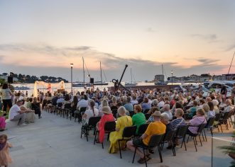 U srijedu u porečkoj Marini koncert Marka Tolje
