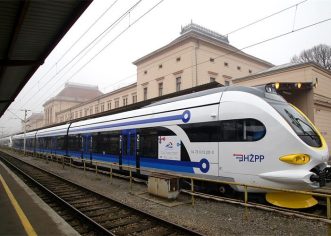 Vlakom iz Pule u Zagreb preko Divače i Ljubljane – kao prije 35 godina :):):)