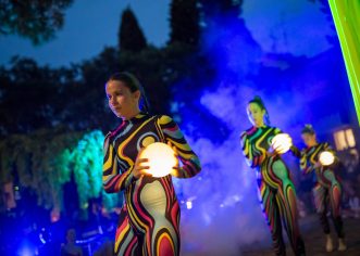 Počinje “Porečko ljeto”, niz zabavnih programa Turističke zajednice Grada Poreča – večeras u Parku O. Ban “Mystic Forest”…