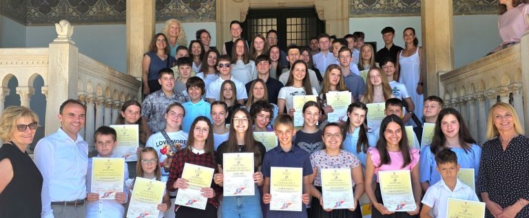 Nagrađeni učenici Umjetnička škola Poreč Nagrađeni učenici Umjetnička škola Poreč