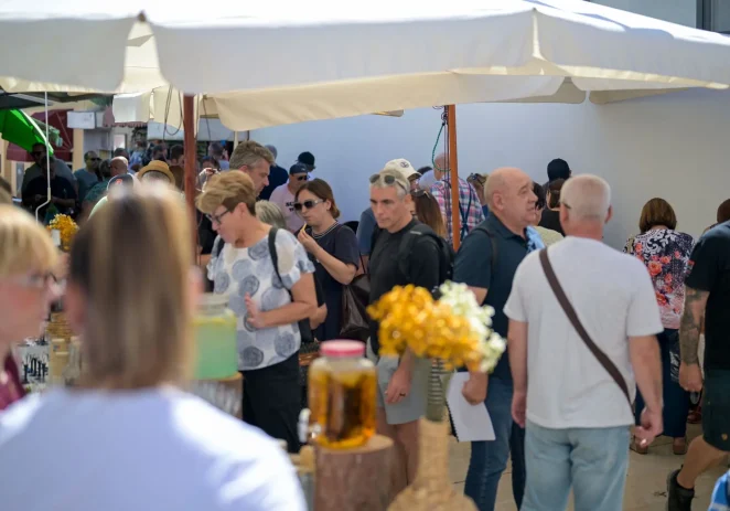Okusi mora na porečkoj tržnici – još jedno uspješno izdanje Gušta Merkata