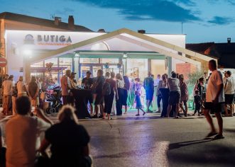 Petak je pred vratima – kreće prvi Friday tasting u Kašteliru!