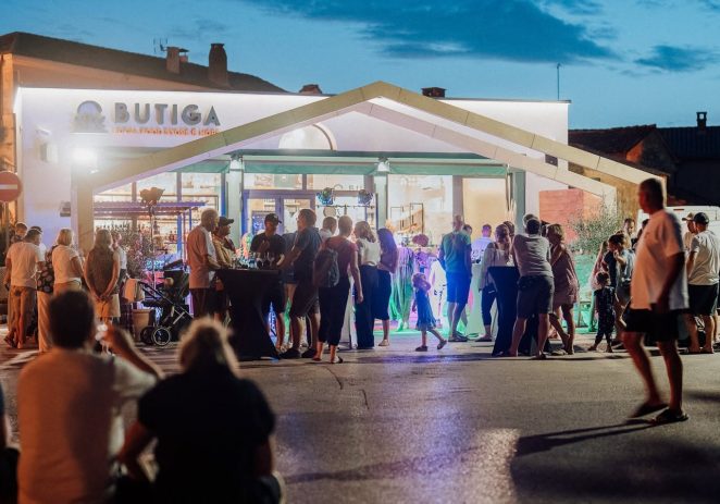 Petak je pred vratima – kreće prvi Friday tasting u Kašteliru!