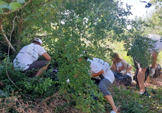 Grad Poreč organizirao akciju čišćenja rekreativne staze Maximus Agri u sklopu akcije ‘Od izvora do mora’