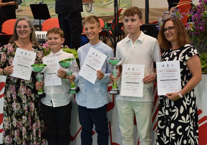 Porečki harmonikaši Matteo Ukota, Gabriel Žiković i Adrian Deković osvojili prvu i druge nagrade na „32. Festa internazionale della fisarmonica“ u Italiji
