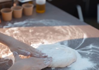 Evoluta d.o.o. iz Poreča pokreće projekt koji povezuje dizajn, tehnologiju i održivi turizam: vanjske kuhinje koje stvaraju doživljaj