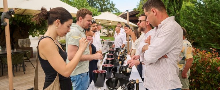 Vinarije s područja Vižinade oduševile Decanterove vinske stručnjake6_foto_Melo de Graia,_arhiva Vinistra Vinarije s područja Vižinade oduševile Decanterove vinske stručnjake6_foto_Melo de Graia,_arhiva Vinistra