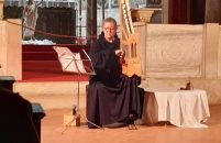 Koncert Mirjane Petercol “Sancta et santissima – Svete žene” u crkvi svetog Barnabe u Vižinadi 20. kolovoza