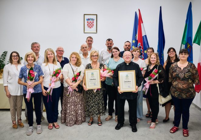Dodijeljene nagrade za najljepše okućnice, balkone i poslovne prostore u Funtani