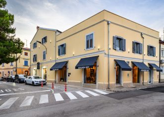 U ulici Bože Milanovića otvoren je mali obiteljski hotel Golden Key – u starogradskoj jezgri već desetak malih hotela