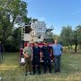 vatrogasci su pomoć pčelarima u uklanjanju rojeva pčela sa krovova i dimnjaka