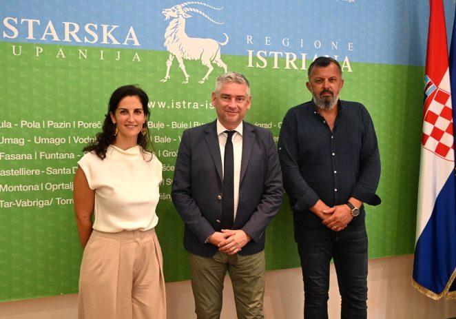 Župan Boris Miletić razgovarao s načelnicima Vrsara i Funtane o dogradnji sportske dvorane OŠ Vladimira Nazora u Vrsaru