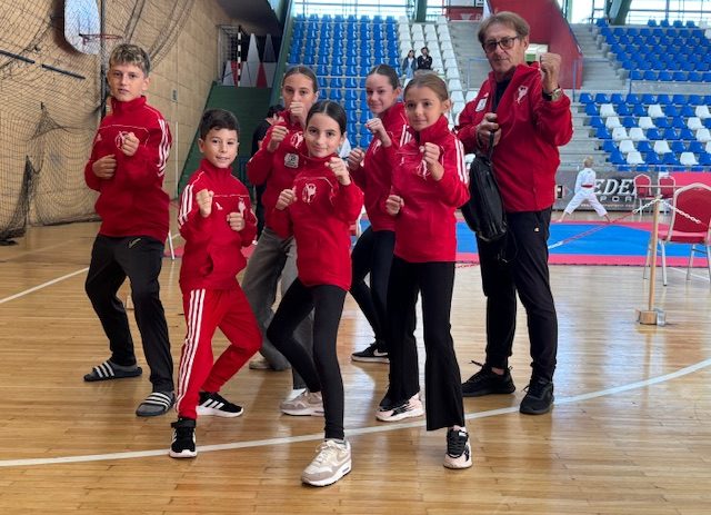 Odličan nastup Karate kluba Finida iz Poreča na međunarodnom karate turniru u Karlovcu