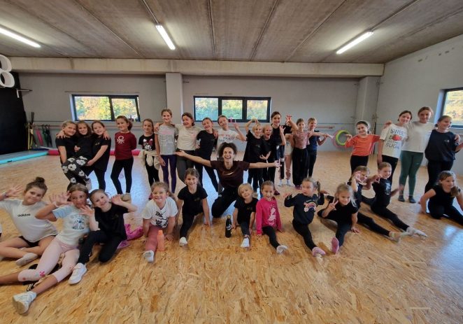 Dječji tjedan u znaku bajke, plesa i osmijeha u Studiju MOT 08