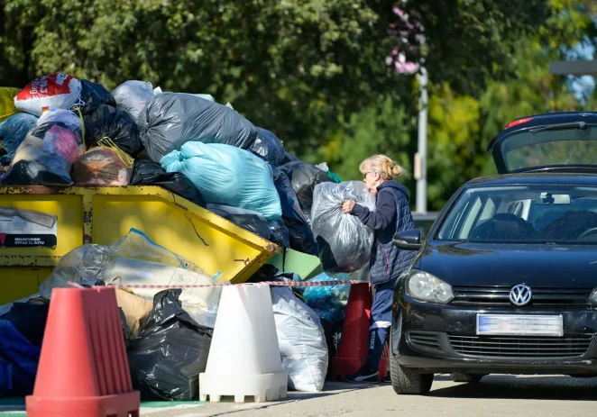 Velik odaziv građana na akciju „Oslobodi ormar“ – prikupljeno 55 kubika tekstila
