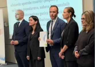 Fond za zaštitu okoliša i energetsku učinkovitost sufinancirat će nabavu komunalnog vozila na alternativni pogon za Uslugu Poreč