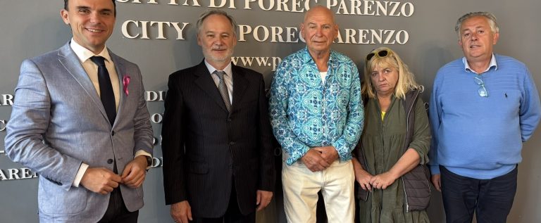 Foto Foto