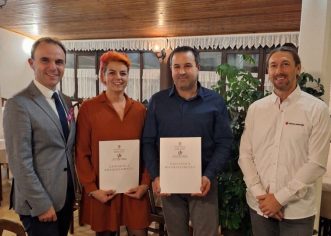 Gradonačelnik Peršurić održao prijem za jubilarne darivatelje krvi