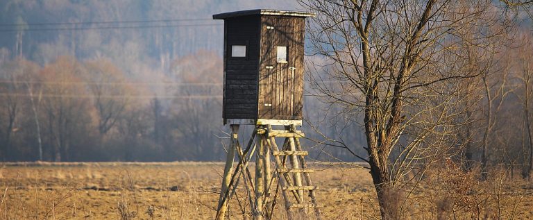 čeka-lovacka čeka-lovacka